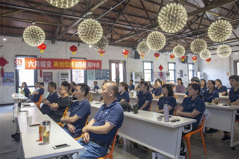 “六月蝶變 再創(chuàng)佳績”國林地板6月拓展PK會圓滿成功